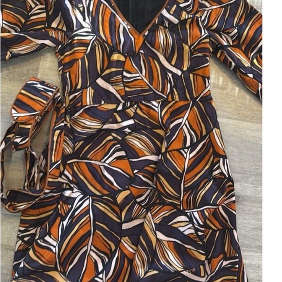 LaRoque Davis Printed Midi Flowy Dress Size XS - Picture 7 of 10